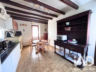 Maison de village à Chambéon (42110)
