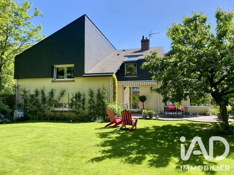 Maison 8 pièces 174 m² · à Mont-Saint-Aignan · 174 m² · 610 000 €