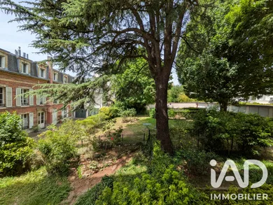 Appartement à Versailles (78000)