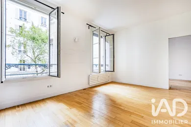 Apartment in Paris (75014)