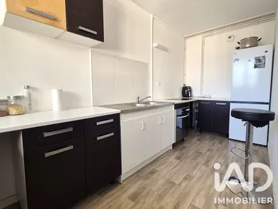Apartment in Tourcoing (59200)