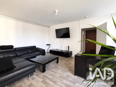Apartment in Tourcoing (59200)