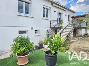 Townhouse in Cognac (16100)