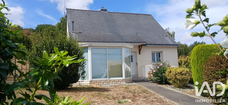 Maison 6 pièces 110 m² · à Saint-Jean-la-Poterie · 110 m² · 216 800 €