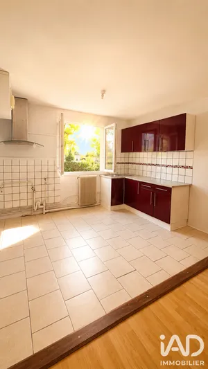 Maison à Les Artigues-de-Lussac (33570)