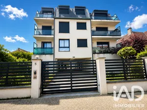 Apartment in Quincy-sous-Sénart (91480)
