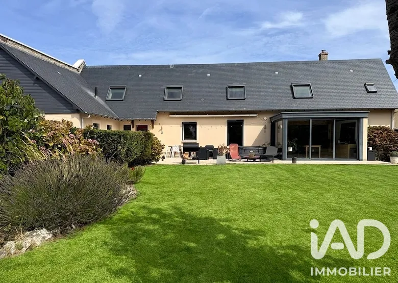 Maison 5 pièces 162 m² · à Octeville-sur-Mer · 162 m² · 390 000 €