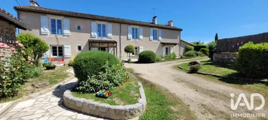 Maison de campagne à Béruges (86190)