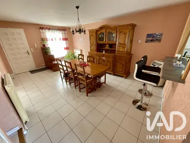 Maison traditionnelle à Mennecy (91540)