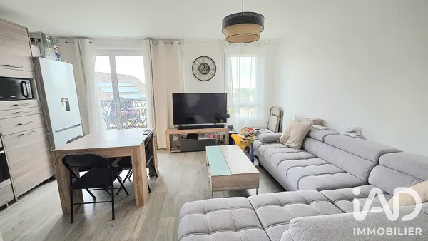 Appartement à Dammarie-lès-Lys (77190) photo 2