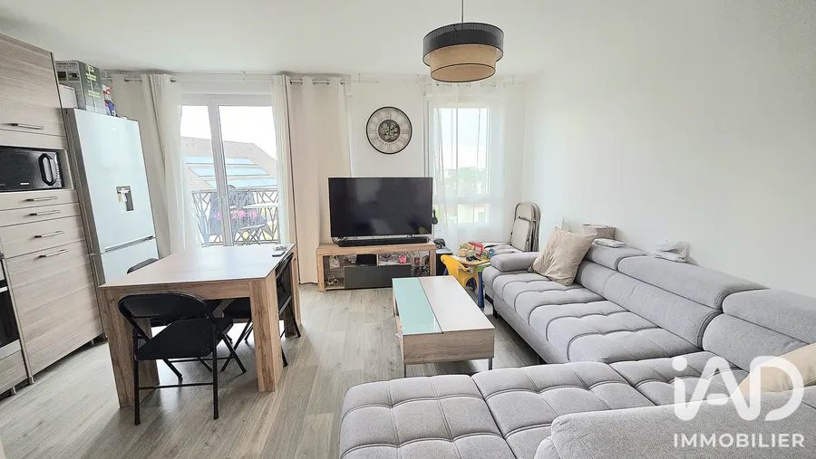 Appartement à Dammarie-lès-Lys (77190) photo 3