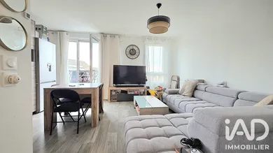 Apartment in Dammarie-lès-Lys (77190)