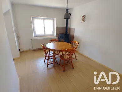Maison de village à Anglefort (01350)