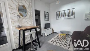 Apartment in Rezé (44400)