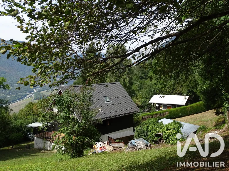 Maison 5 pièces 113 m² · à Les Chavannes-en-Maurienne · 113 m² · 269 000 €