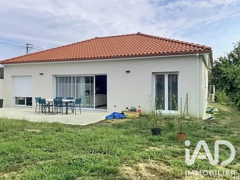 Maison 4 pièces 105 m² · à Vic-en-Bigorre · 105 m² · 219 000 €