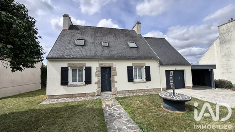 Maison 6 pièces 107 m² · à Pleyben · 107,3 m² · 198 000 €
