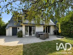 Pavillon à Carrières-sur-Seine (78420)