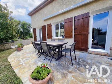 Maison à Maurecourt (78780)