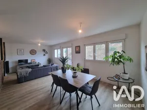 Apartment in Hennebont (56700)