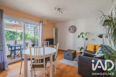 Apartment in Échirolles (38130)
