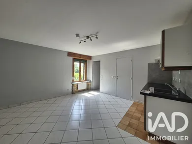 Studio in Mouzon (08210)