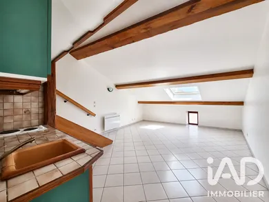 Duplex in Mouzon (08210)