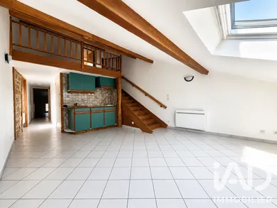 Duplex in Mouzon (08210)