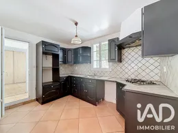 House in Valence-en-Brie (77830)
