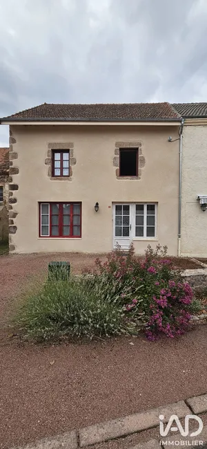 Maison de campagne à Droiturier (03120)