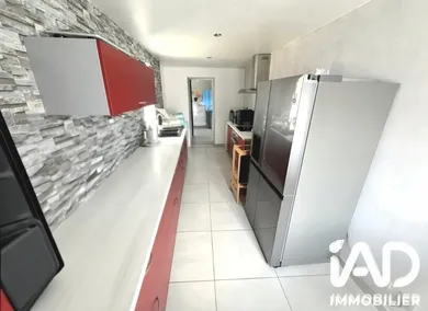 Longère à Étroussat (03140)