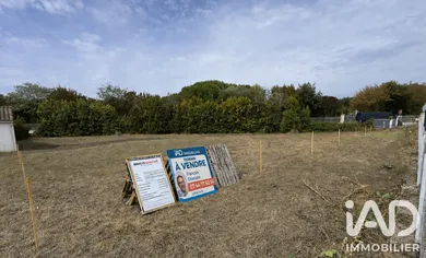 Terrain à Dolus-d'Oléron (17550)