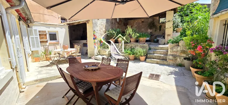 Maison 3 pièces 98 m² · à Cuers · 98 m² · 298 000 €