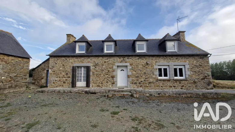 Maison 4 pièces 109 m² · à Plerneuf · 108,7 m² · 195 000 €