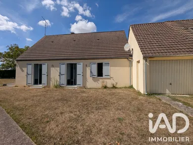 Maison traditionnelle à Dammartin-en-Serve (78111)