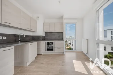 Appartement à Bussy-Saint-Georges (77600)