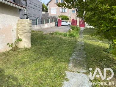 Building plot in Écouen (95440)