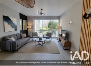 Apartment in La Rochelle (17000)