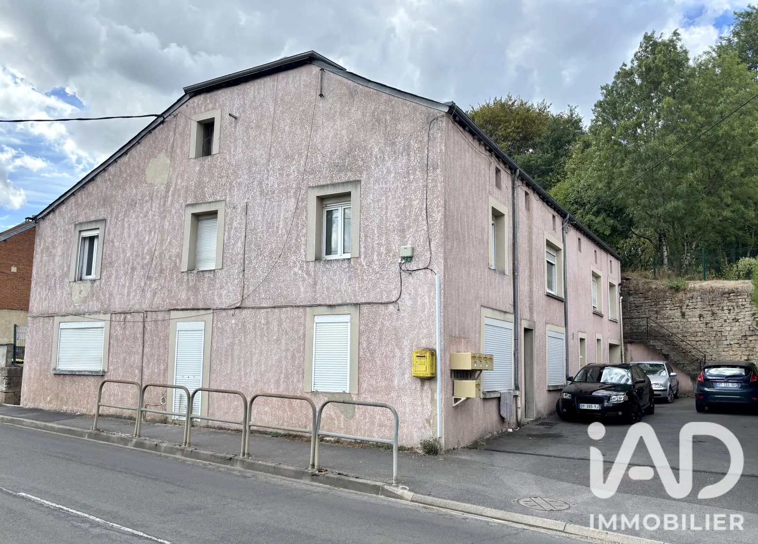 appartement à Vrigne aux Bois