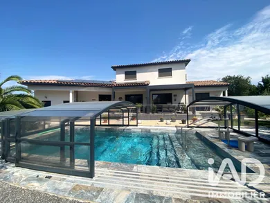Maison d'architecte à Orange (84100)