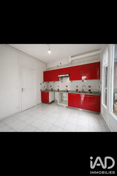 Maison à Les Pavillons-sous-Bois (93320)