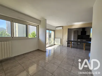 Appartement à Marseille (13010)