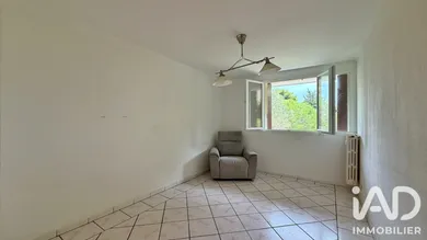 Appartement à Toulon (83100)