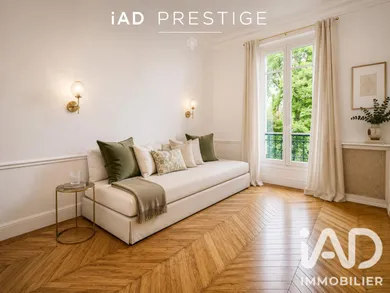 Appartement à Paris (75008)