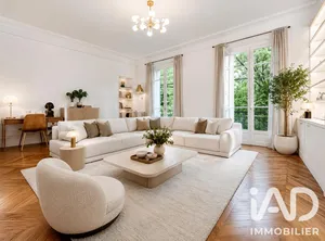 Appartement à Paris (75008)