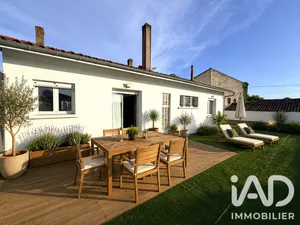 Apartment in Fronsac (33126)