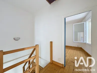 Maison de ville à Ambarès-et-Lagrave (33440)