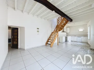 Maison de ville à Ambarès-et-Lagrave (33440)