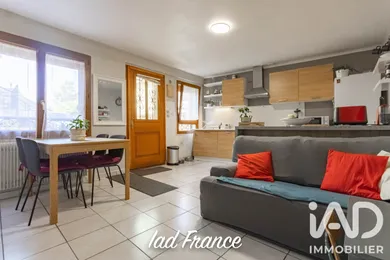 Maison de ville à Nézel (78410)