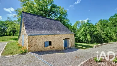 Maison de campagne à Artiguelouve (64230)